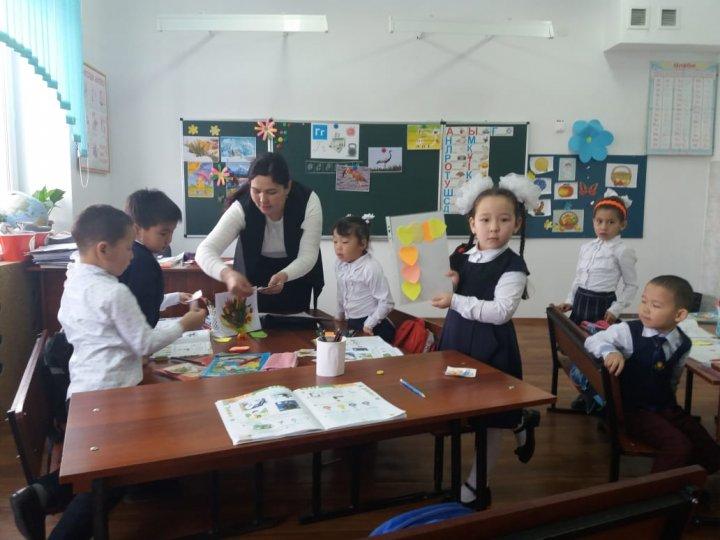 "Бастауыш әлеміне саяхат" атты бастауыш сынып әдістемелік бірлестігінің онкүндігі болып өтті
